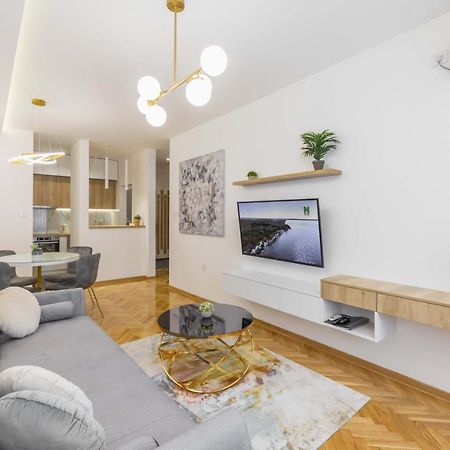 Apartment Marina Újvidék Kültér fotó