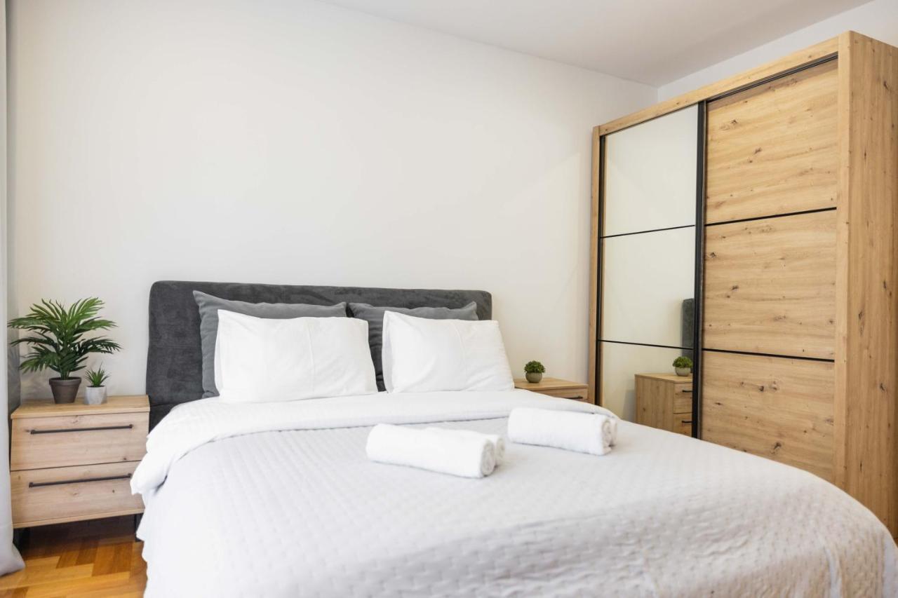 Apartment Marina Újvidék Kültér fotó
